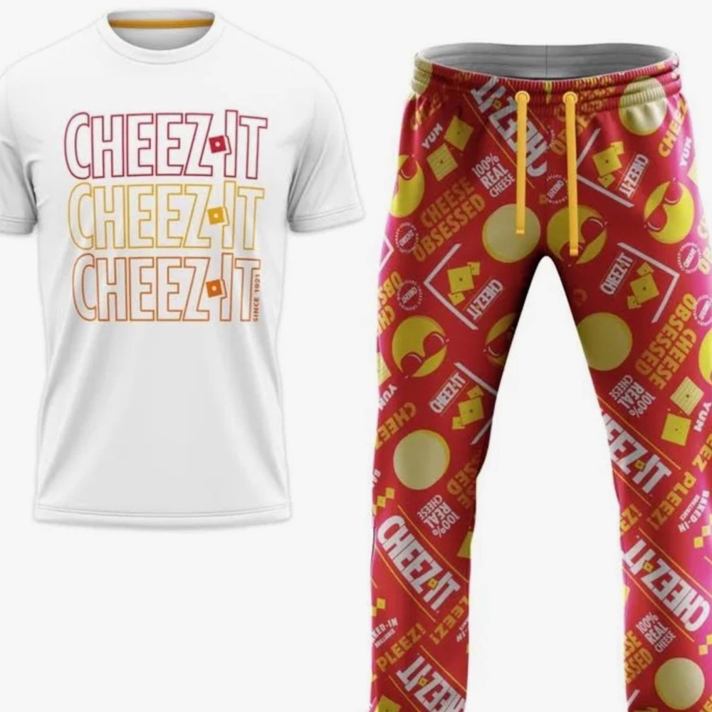CHEEZ-IT Men’s 2-Piece Lounge Set